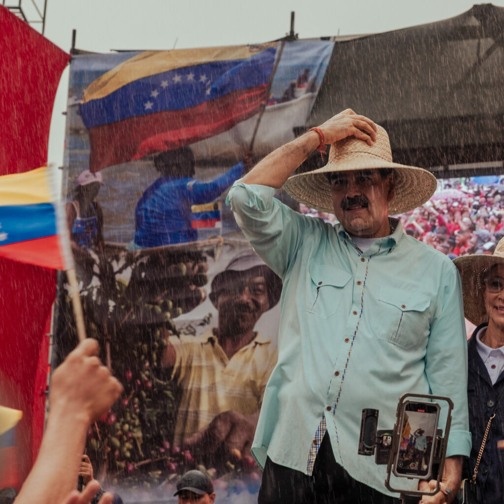 Venezuela Detains U.S. Citizens Amid Trump Administration’s Growing Pressure