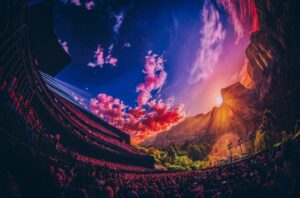 Sphere Entertainment Shares Up 11% as Music Stocks Have a Rare Winning Week