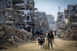 Bangladesh offers troops for Gaza stabilization force as US courts Muslim-majority allies