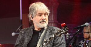 Banjo Player Bela Fleck Cancels Kennedy Center Shows over ‘Politics’