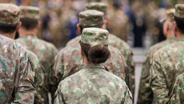 ARTE Europe Weekly: Why is Military Service Making a Comeback in Europe?