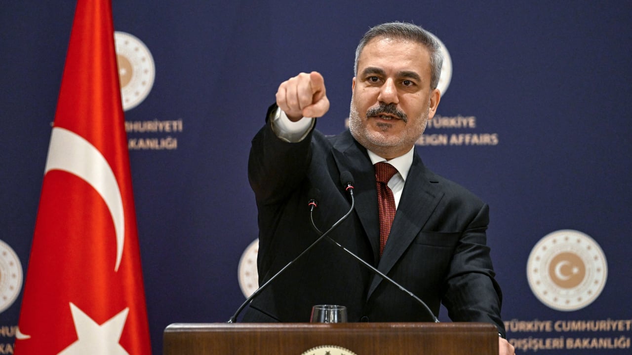 ‘Give Trump something’: Turkey, Oman, Qatar, others seek to avoid US-Iran war via mediation