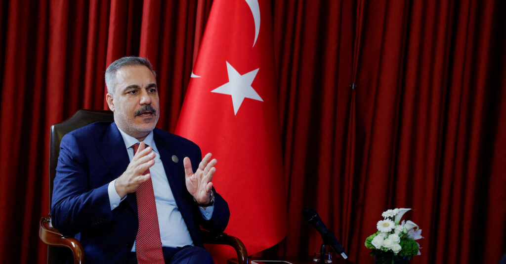 Turkey, Hamas discuss Gaza ceasefire deal’s second phase, Turkish source says