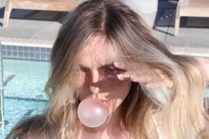 Keni Titus Drops New Visuals For ‘Pretty In Pink’