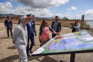 Visiting UAE delegation tours key gov’t projects