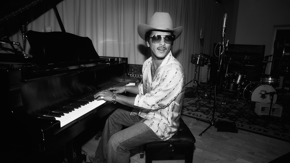 Bruno Mars Breaks Live Nation’s Single-Day Ticket Sales Record in North America—’The Romantic Tour’ Quickly Adds 30 More Dates