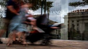 Law firms hire record number of City partners as US players expand aggressively