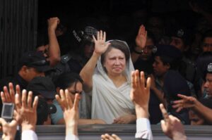 Khaleda Zia, former Bangladeshi prime minister and archrival of a previous premier, dies at 80