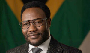 Babsa president Lovemore Ndou claims there’s a price on his head, steps down