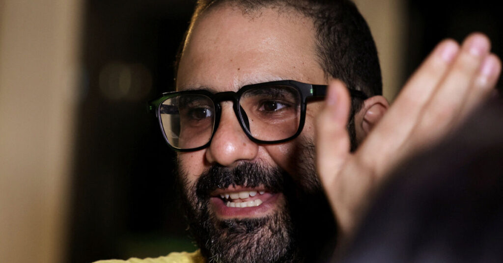 Egyptian-British activist Alaa Abd el-Fattah arrives in UK after release from Egyptian prison