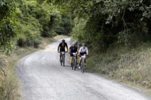 Boknes cycle event builds bridges