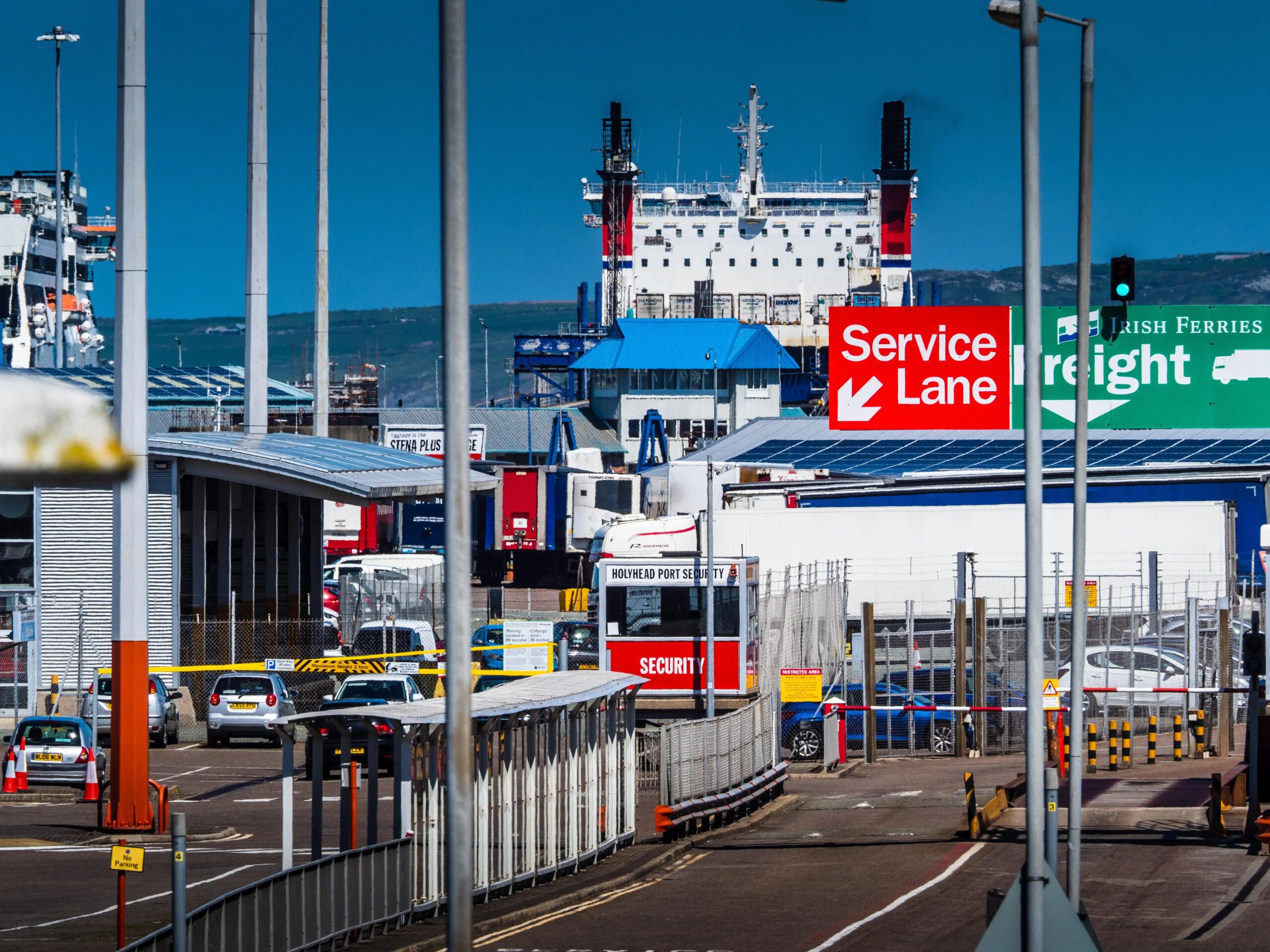 Live facial recognition cameras installed at ports to catch illegal migrants trying to sneak into UK