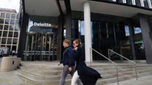 Deloitte shake-up of international structure set to trigger UK leadership race