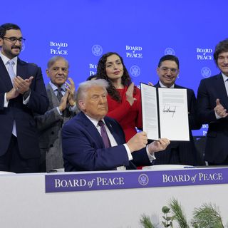 Scoop: White House plans Board of Peace meeting in D.C. on Gaza reconstruction