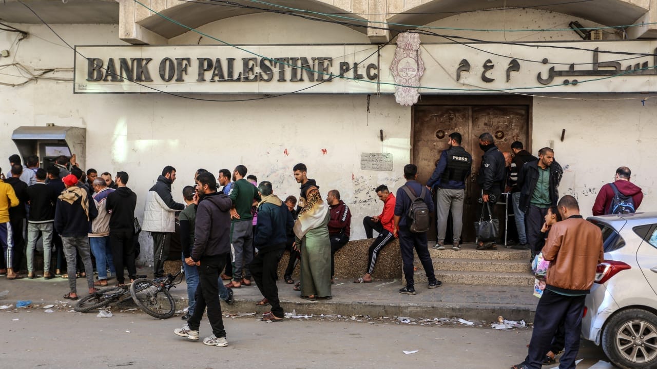 Despite Israeli demands, Bank of Palestine refuses to shut down pay-for-slay accounts