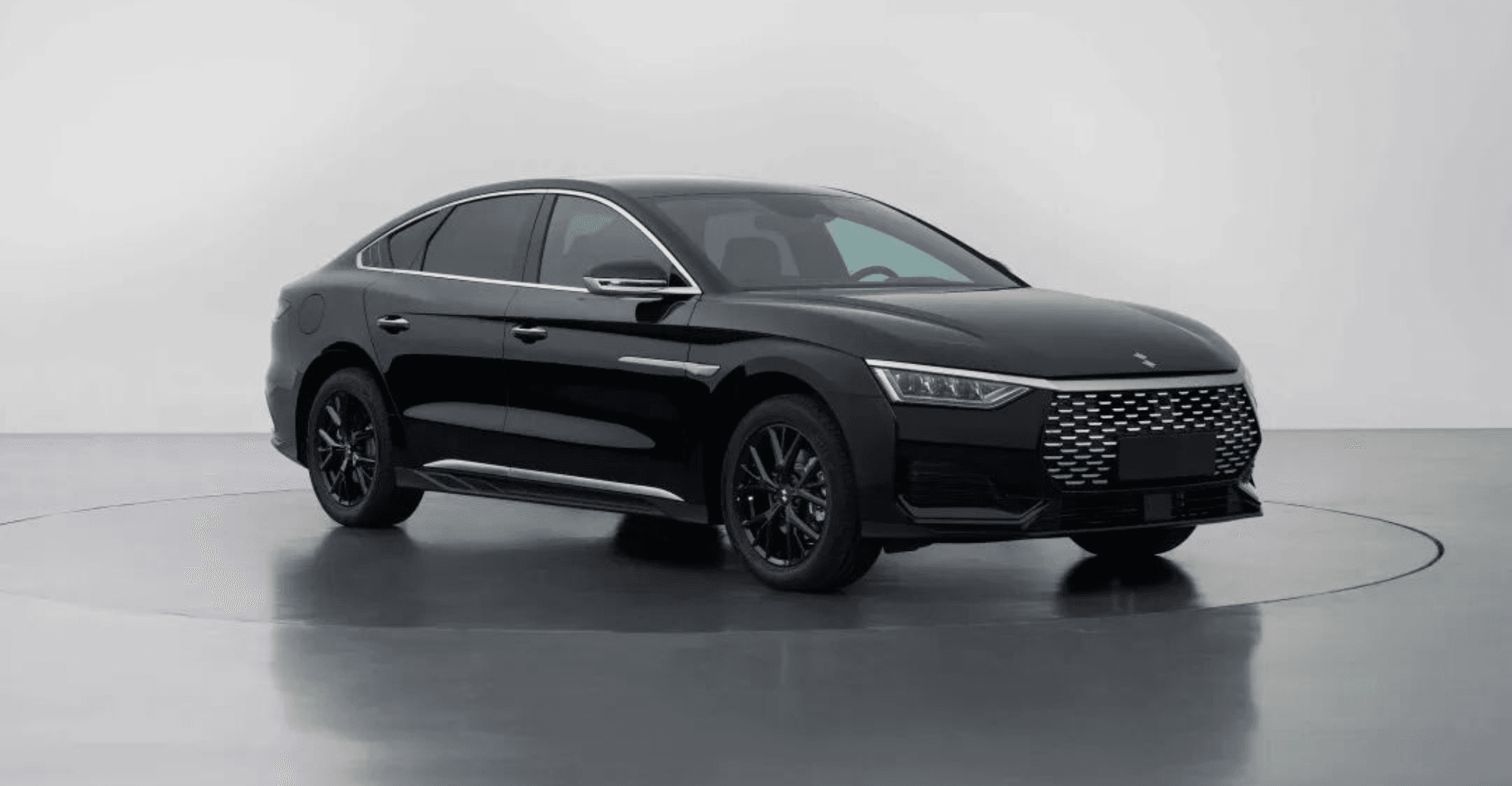 BYD Launches New Automotive Brand “Linghui” to Separate Fleet and Consumer Markets