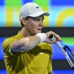 Sinner, Alcaraz reach Qatar quarter-finals