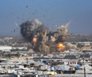 Israel launches airstrikes at Gaza ahead of reopening of border crossing