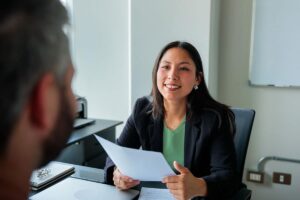 Preparing a Resume for the Canadian Job Market: Helpful Tips for Newcomers