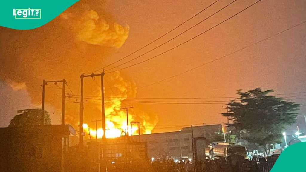 Breaking: Huge concern as fire guts Amuwo Odofin Industrial Estate in Lagos, see trending video