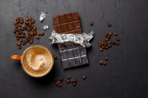 Cocoa Prices Settle Higher on Dollar Weakness and Commodity Index Buying