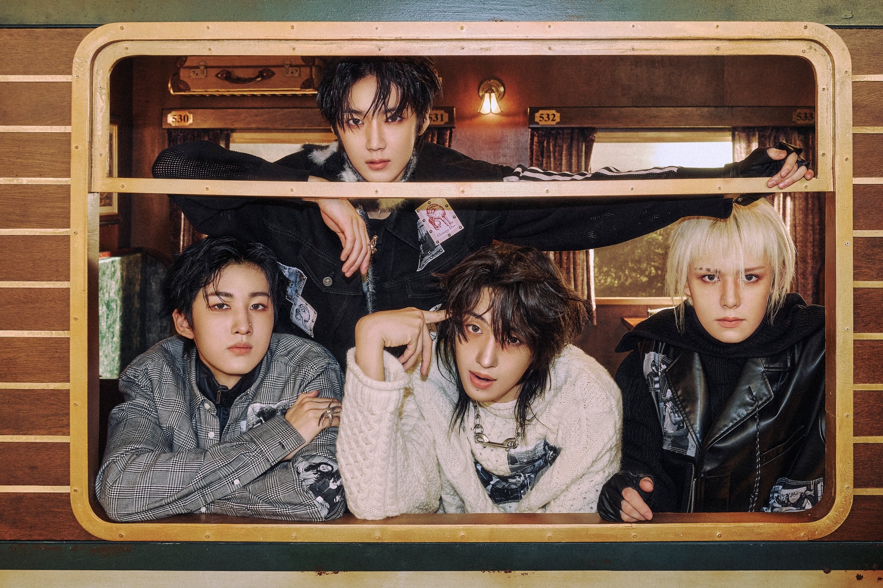 FNC’s Rookie Band AxMxP Breaks 1st-Week Sales Record With 1st Comeback