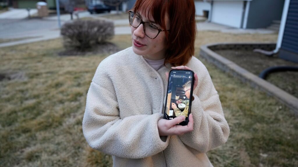 Families remember U.S. reservists killed in Kuwait, members of an Iowa logistics unit