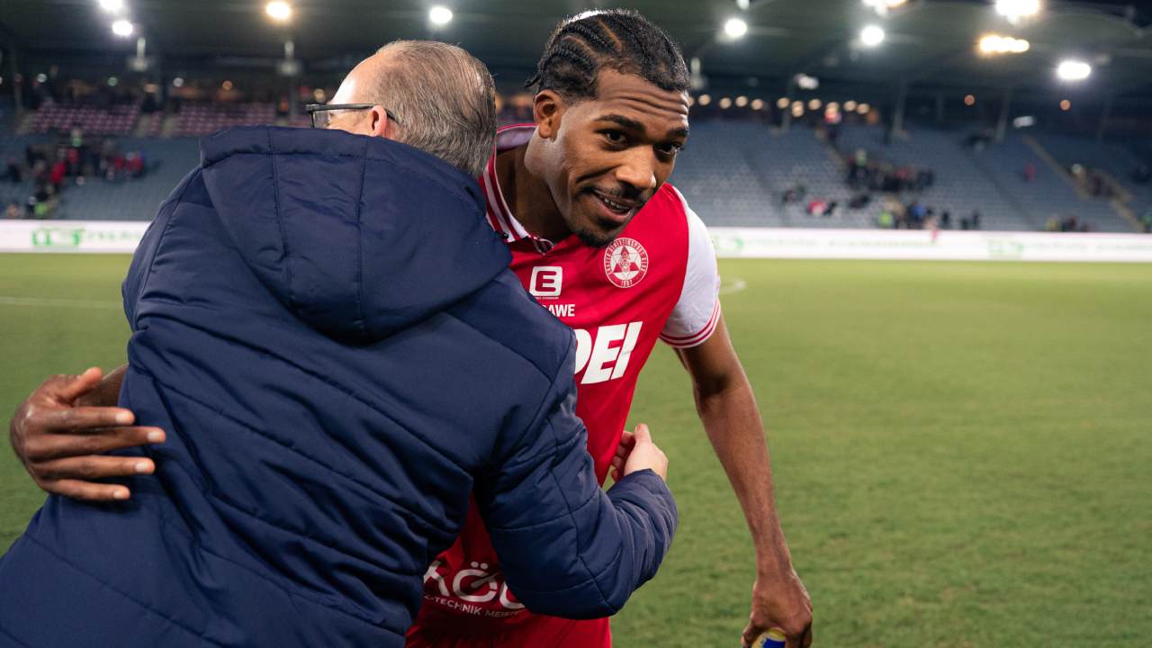 SBI Spotlight: Donovan Pines enjoying “great experience” with Austrian club Grazer AK