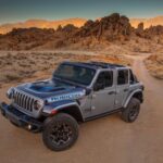 Plug-in hybrids were supposed to be Americans’ bridge to EVs. Now they’re fading from showrooms.