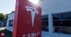 Tesla teams up with Tencent Cloud for WeChat location, smart services integration