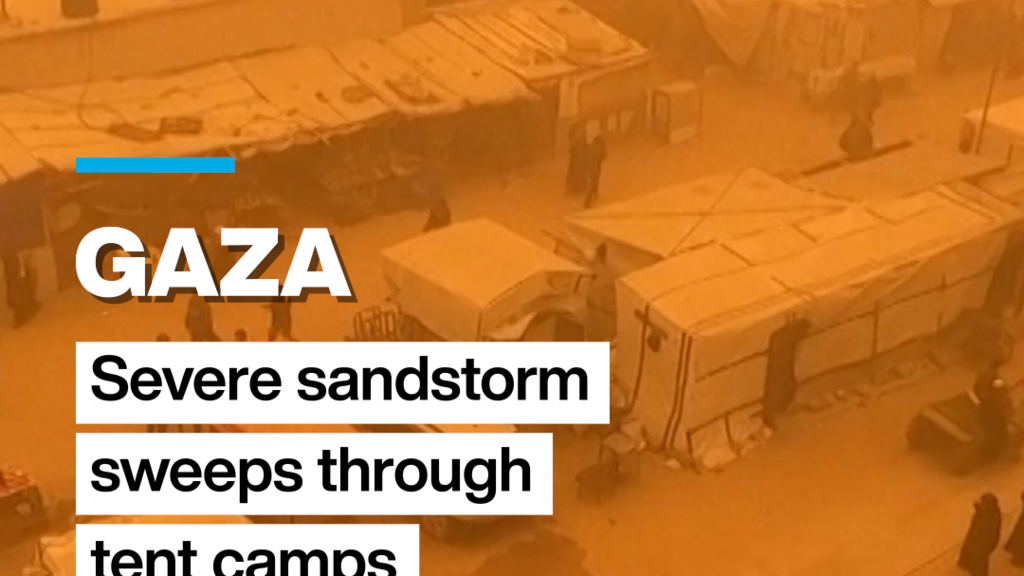 Severe sandstorm sweeps through Gaza tent camps