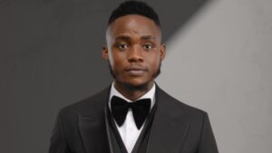 Tech Expert Benjamin Oyemonlan Splashes Out In New Year, Wins Two Awards At CoolWealth Awards