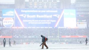 Is Gillette Stadium heated? How Patriots keep snow from turning games into ice rinks