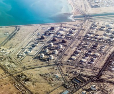 Iran strikes Kuwait refinery for second straight day