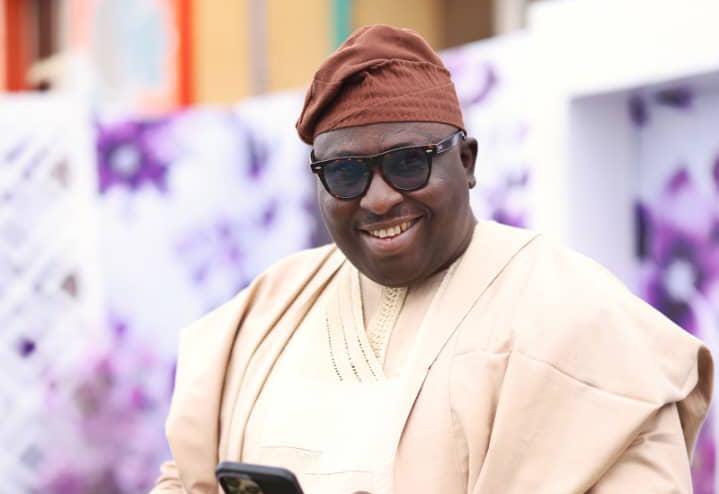 Three Years Of Distance, A Rush of Last-Minute Kindness — This Time, It’s Not Business As Usual