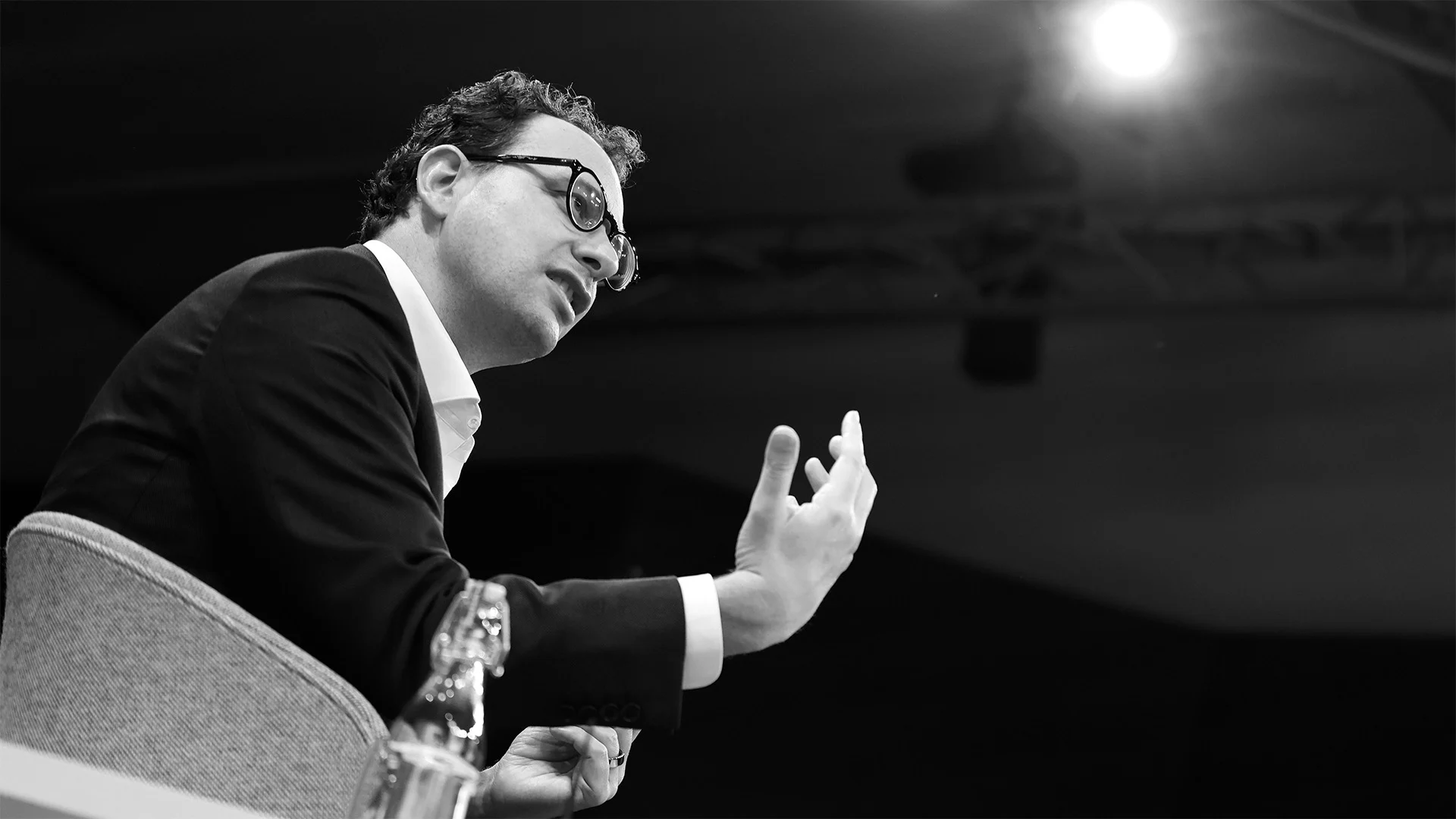 Major AI Company Speaks Out After Federal Agents Kill Minneapolis Nurse