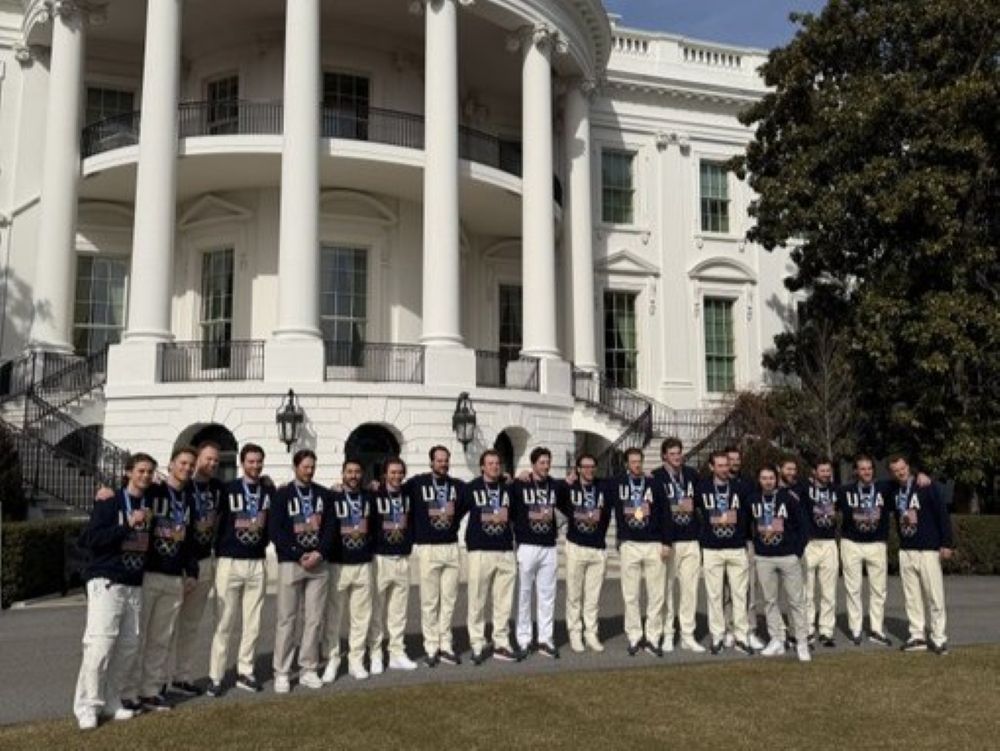 Olympic gold-medal Team USA arrives at the White House in style