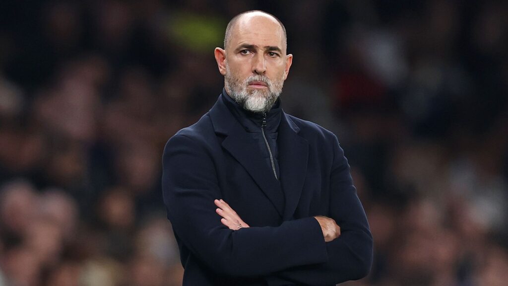 ‘He looks lost!’