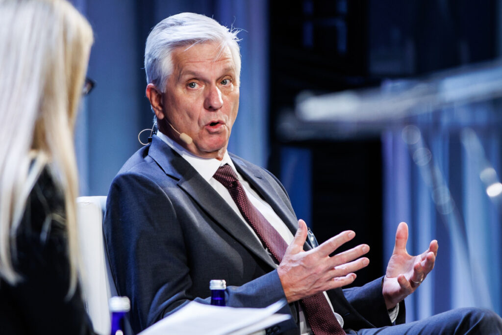 Federal Reserve official blasts latest interest-rate pause