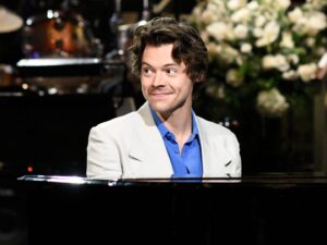 All 43 musicians who have pulled double duty as host and musical guest on ‘SNL’