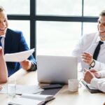 One-day notice after bonus pay — fair game or bad move? Employee’s question triggers strong reactions