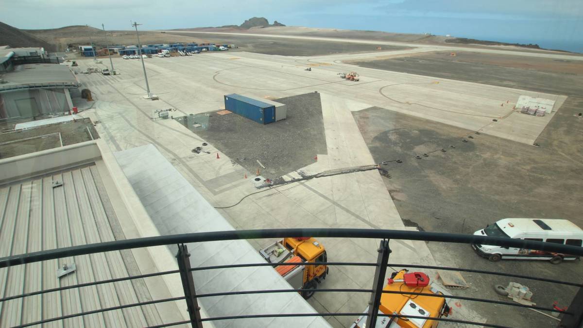 Travelers stranded after island’s only airport shuts down