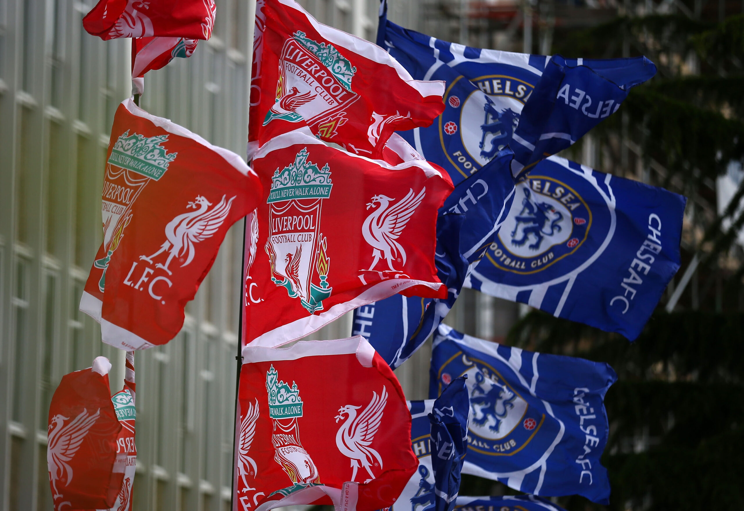 Liverpool join Chelsea and Man United in the race for £40m Premier League midfielder