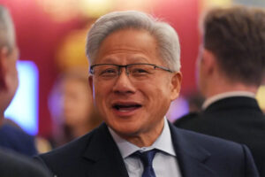 FTSE 100 Live: Trillion-dollar tech sell-off rocks global markets