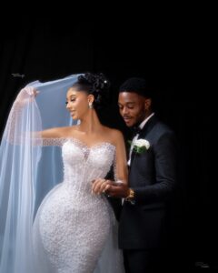 This Styled Shoot Captured by Toniegrapher Is a Timeless Reflection of Elegance and Romance