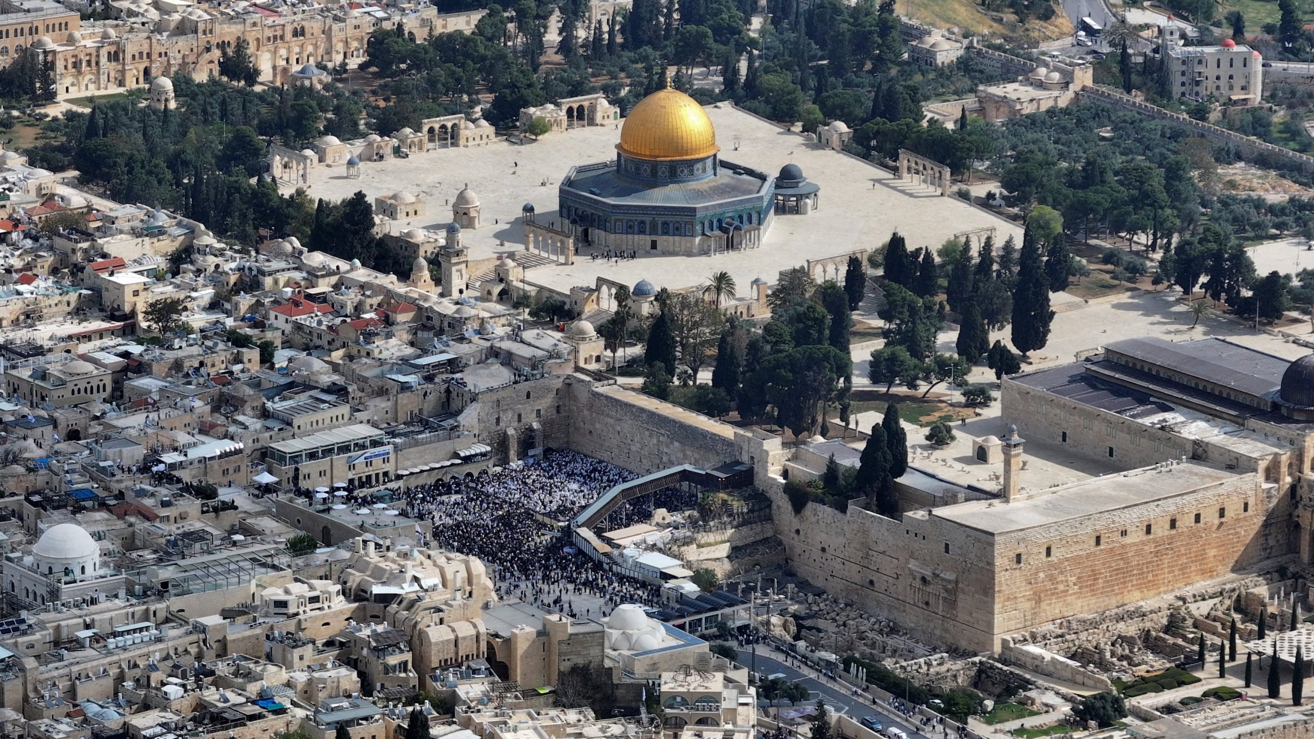 Saudi Arabia Leads Arab, Islamic Outcry Against Israeli Jerusalem Bans
