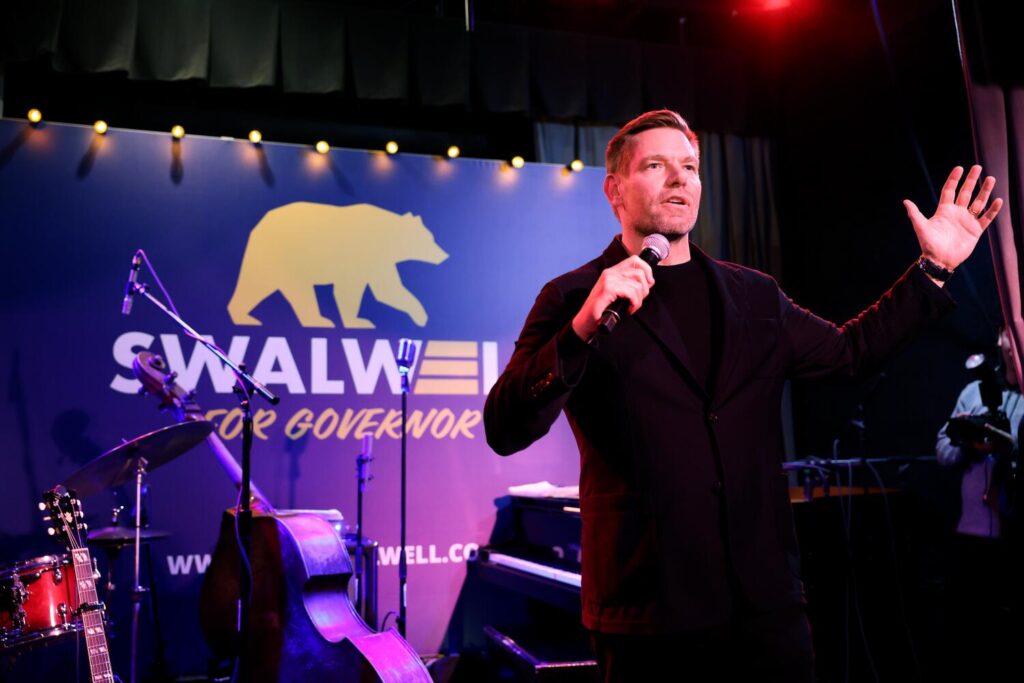 Barabak: Rumors, denials, then a pair of bombshells. And Eric Swalwell is suddenly on the ropes