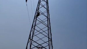 Youth climbs electric tower in Keonjhar, rescued after hours of persuasion