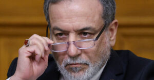 Iran insists on right to enrichment, ready for confidence-building