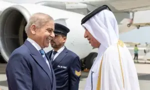 PM Shehbaz meets Qatar emir, stresses importance of de-escalation, dialogue amid regional situation
